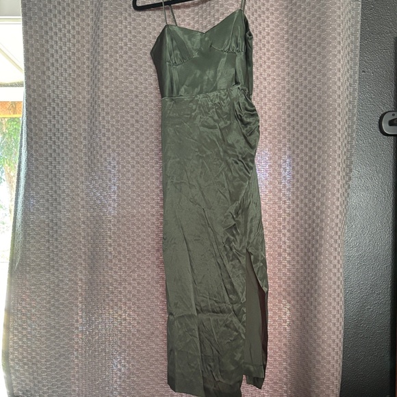 Zara Dresses & Skirts - Elegant Strapless Satin Dress in Forest Green